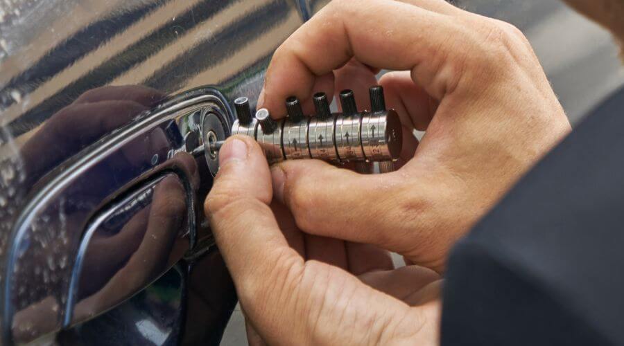 Expert new roof installation services in Percy, IL